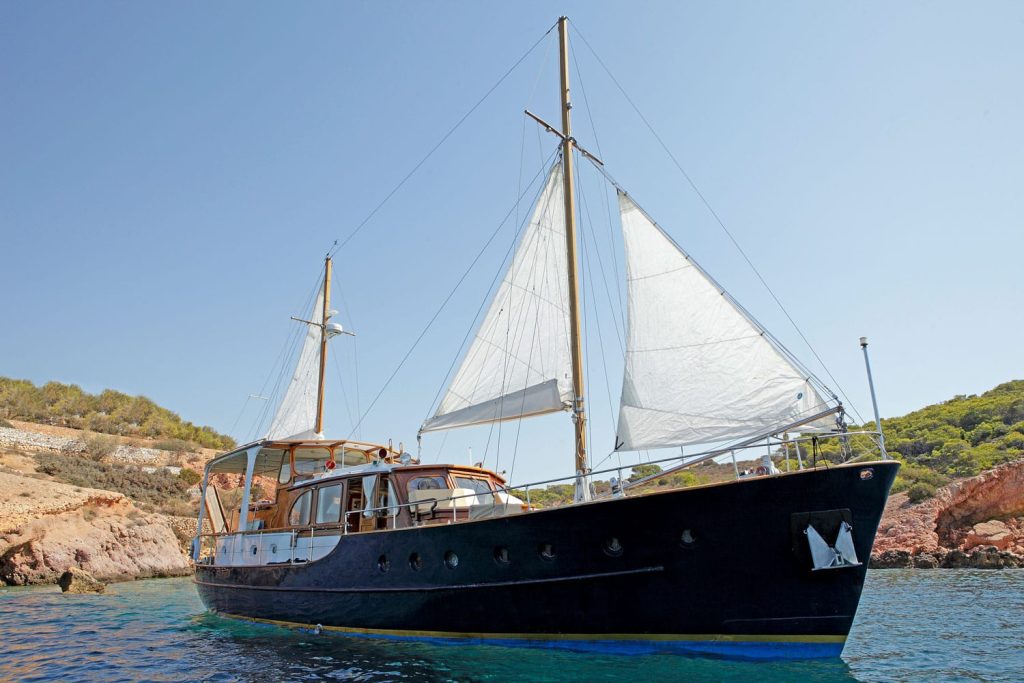 WhatsApp Image 2025-03-21 at 102857_34b9dc27 | Sail in Greece™